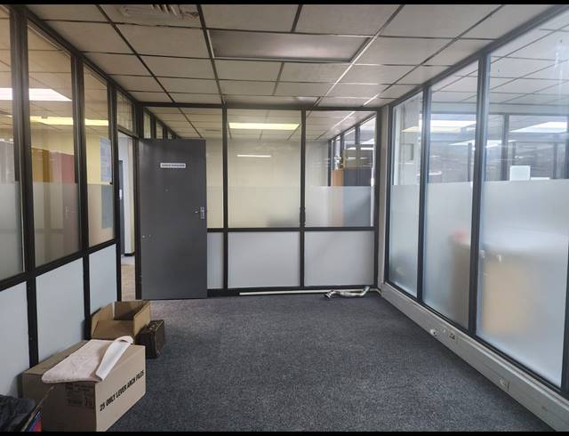 1,772M² WAREHOUSE FOR SALE IN SPRINGFIELD